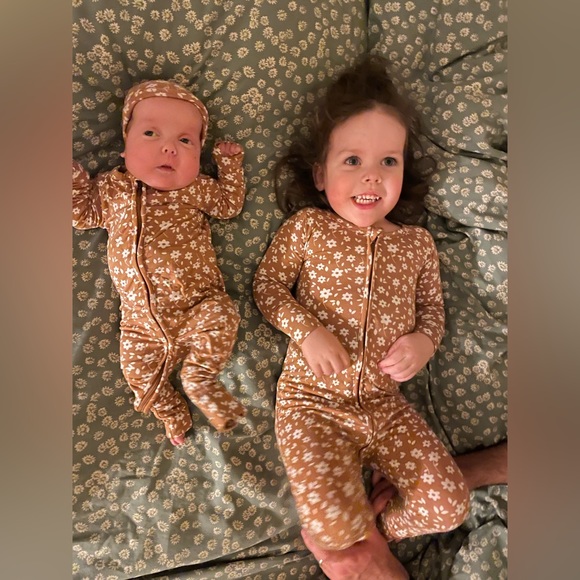 LIVE SHOW LISTING! LIKE TO BE NOTIFIED! SHARE EVERYWHERE! - Picture 3 of 3